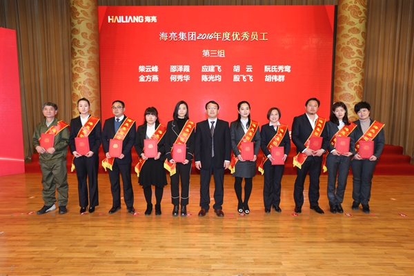 1486262541551459X1SV.jpg AT3T8445.JPG