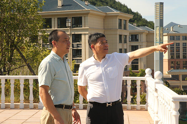 1500532480407226L4y6.jpg BR1Y2838.JPG